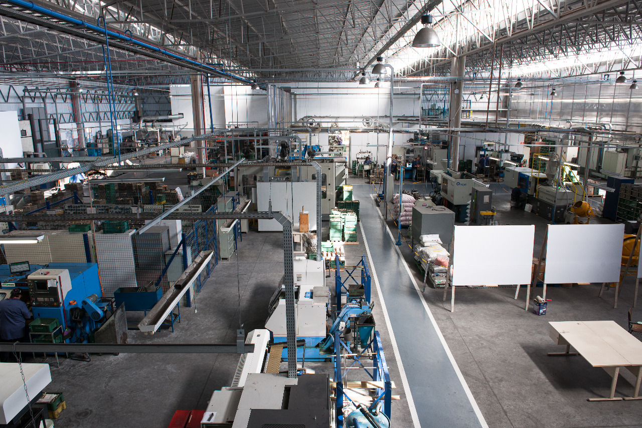 Empresa comemora 60 anos investindo em tecnologia e na indústria 4.0.